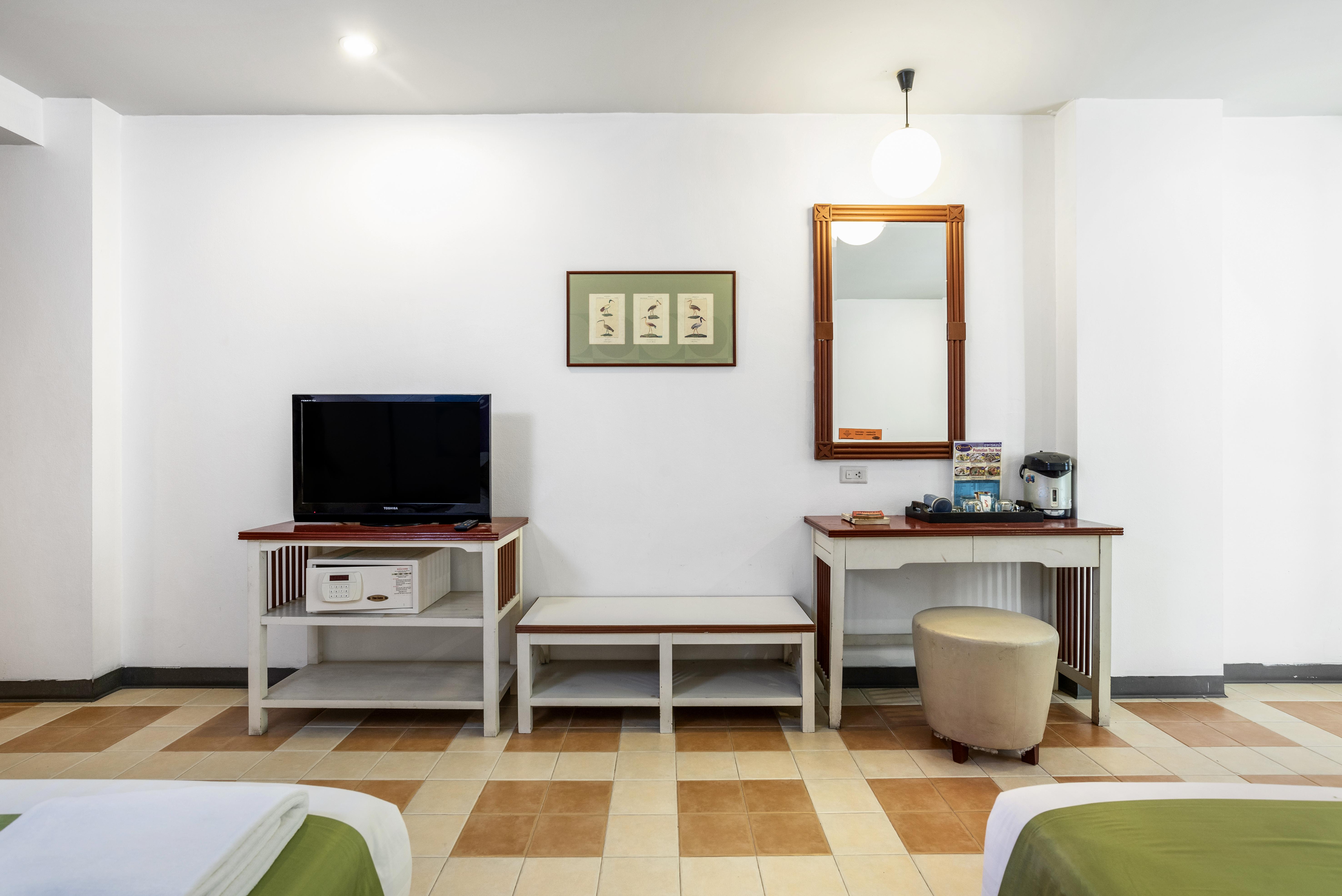 Sawasdee Sea View Hotel Pattaya Buitenkant foto