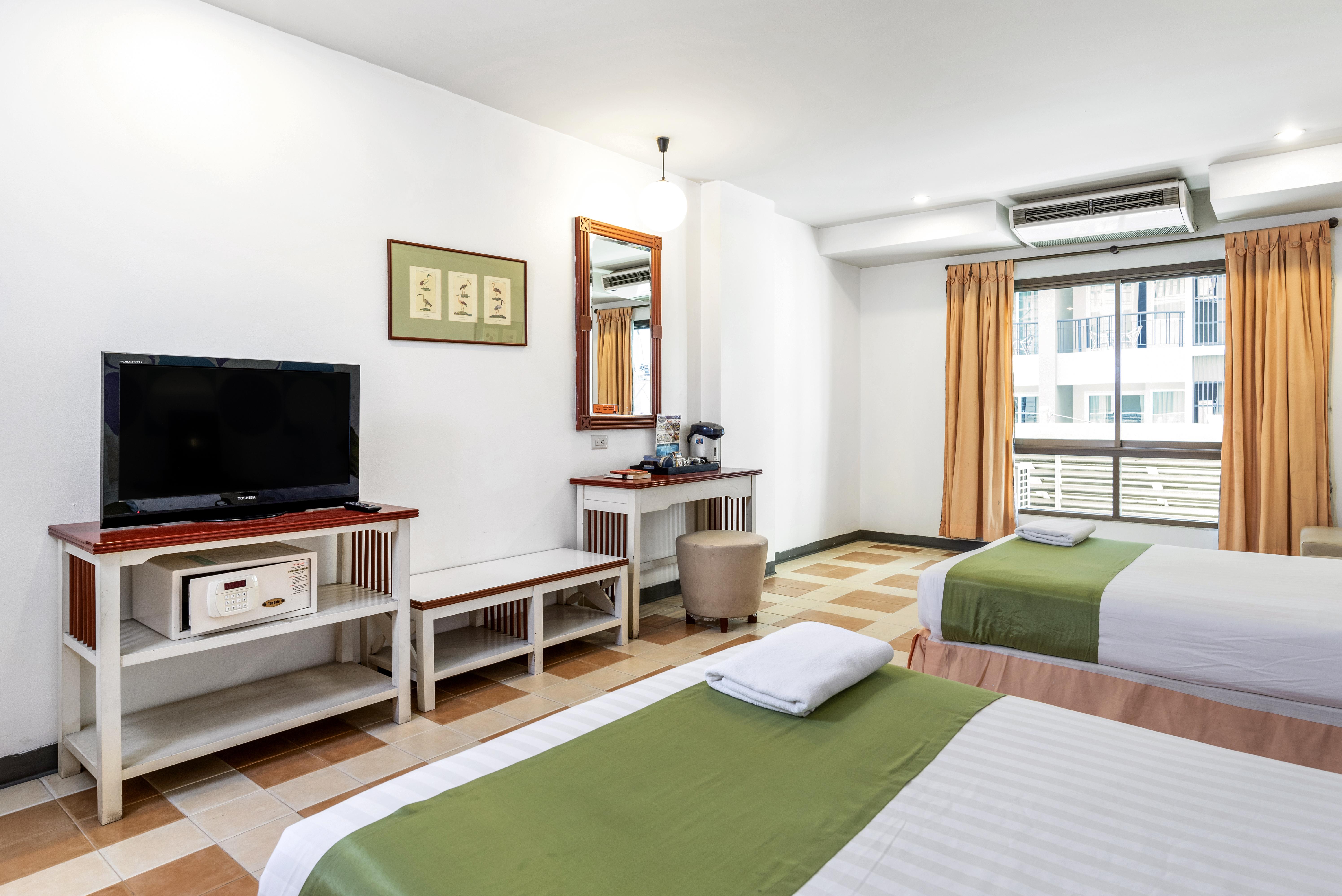 Sawasdee Sea View Hotel Pattaya Buitenkant foto